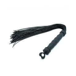 Fouet Silicone à Lanières Fines - BDSM By Paradise Boutik -Sextoys boutique fouet silicone a lanieres fines 4