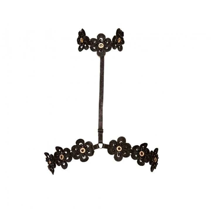 Harnais Seins Nus à Fleurs 1 Harnais Seins Nus à Fleurs