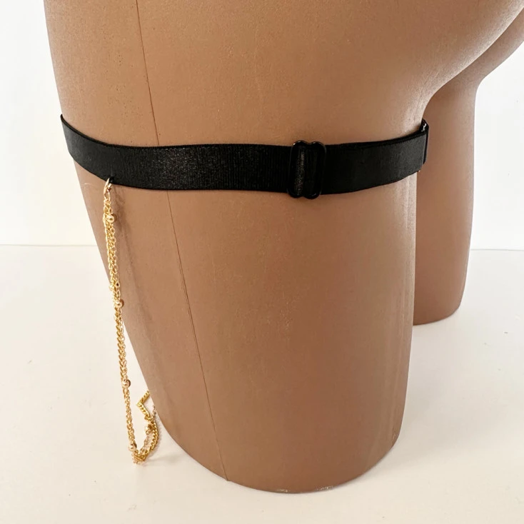 Collection Exclusive Paradise Boutik Jarretière Bijou Cascade De Chaînettes Dorées 2 Collection Exclusive Paradise Boutik Jarretière Bijou Cascade De Chaînettes Dorées – Image 2