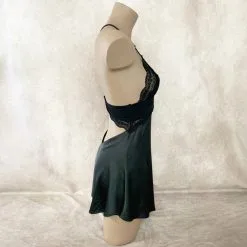 Nuisette Dos Nu En Dentelle Et Satin 8 Nuisette Dos Nu En Dentelle Et Satin -Sextoys boutique nuisette dos nu en dentelle et satin 2