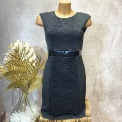 OutX Robe Broderie Et Taille En Vinyle