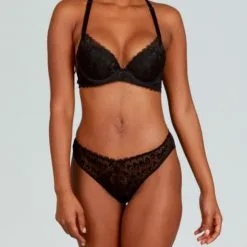 Valege Lingerie Soutien-gorge Push ‘Dating’ - Valège Lingerie 15 Valege Lingerie Soutien-gorge Push ‘Dating’ - Valège Lingerie -Sextoys boutique soutien gorge push dating valege lingerie 6