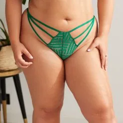 String En Dentelle Graphique ‘Fizzy’ – Valege Lingerie -Sextoys boutique string en dentelle graphique fizzy valege lingerie 6